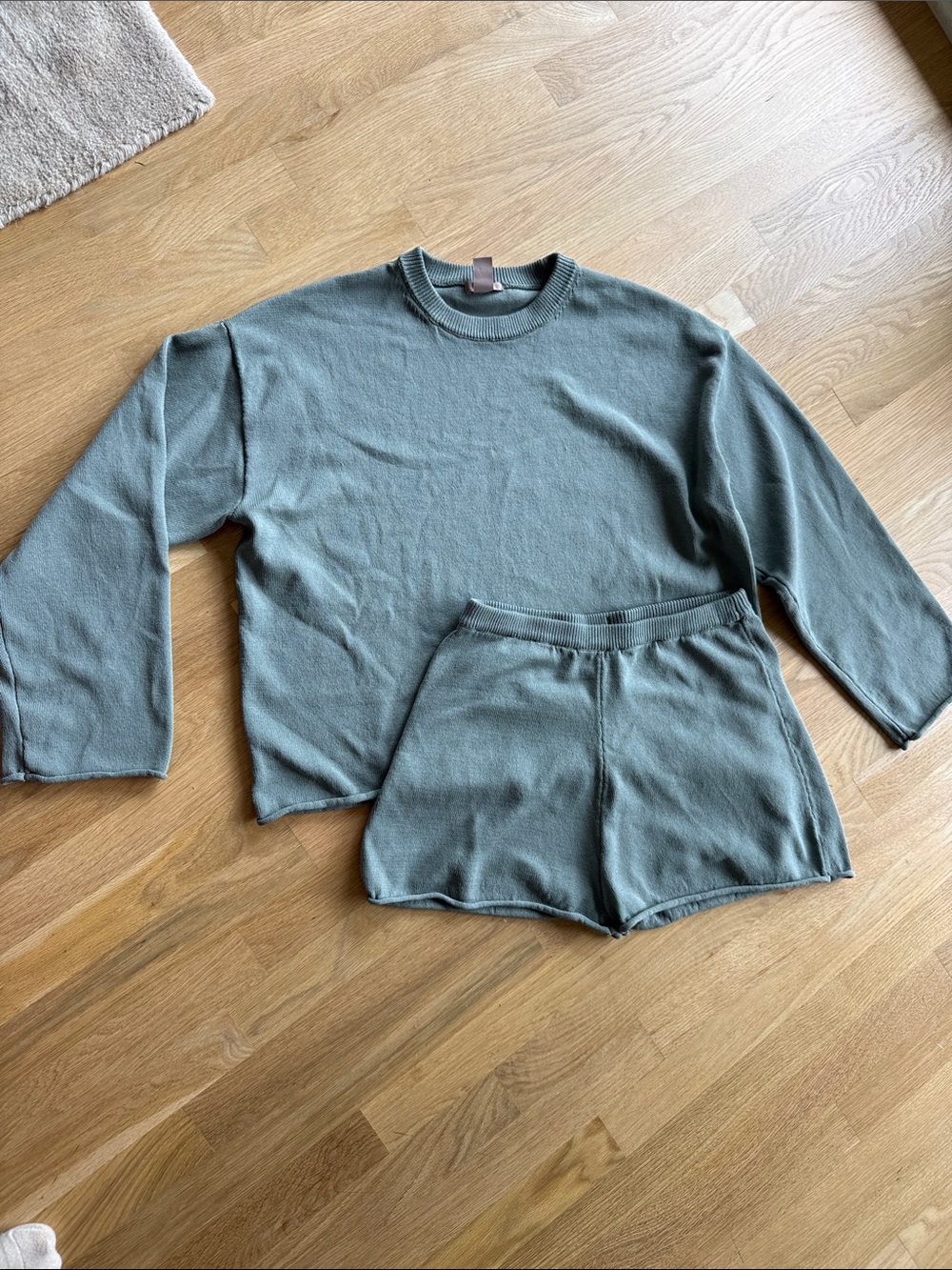 Soft Knit Sweater & Shorts in Dusty Sage
